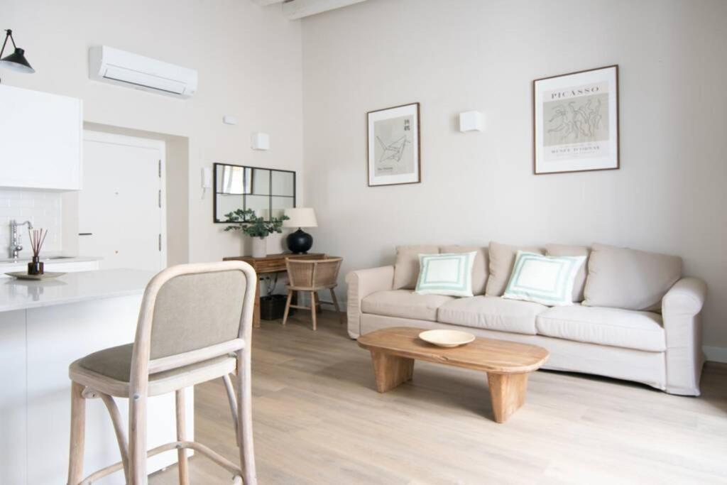 G12 Trendy And Comfy Bright Loft Meters From Bullring And Trianas Bridge, Galera Street Appartement Sevilla Buitenkant foto