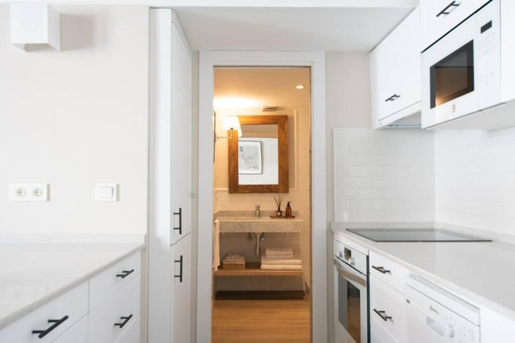 G12 Trendy And Comfy Bright Loft Meters From Bullring And Trianas Bridge, Galera Street Appartement Sevilla Buitenkant foto