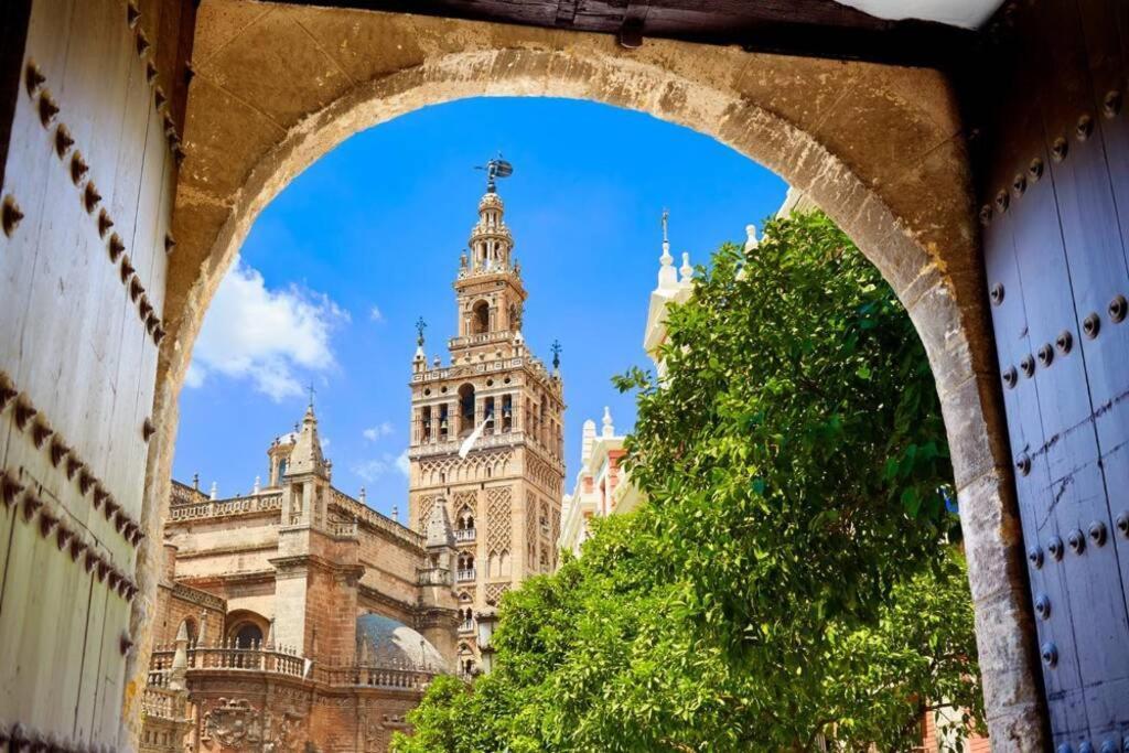 G12 Trendy And Comfy Bright Loft Meters From Bullring And Trianas Bridge, Galera Street Appartement Sevilla Buitenkant foto