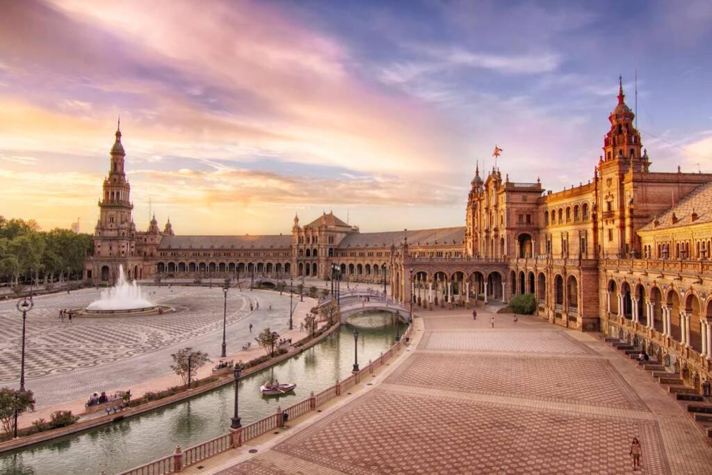 G12 Trendy And Comfy Bright Loft Meters From Bullring And Trianas Bridge, Galera Street Appartement Sevilla Buitenkant foto