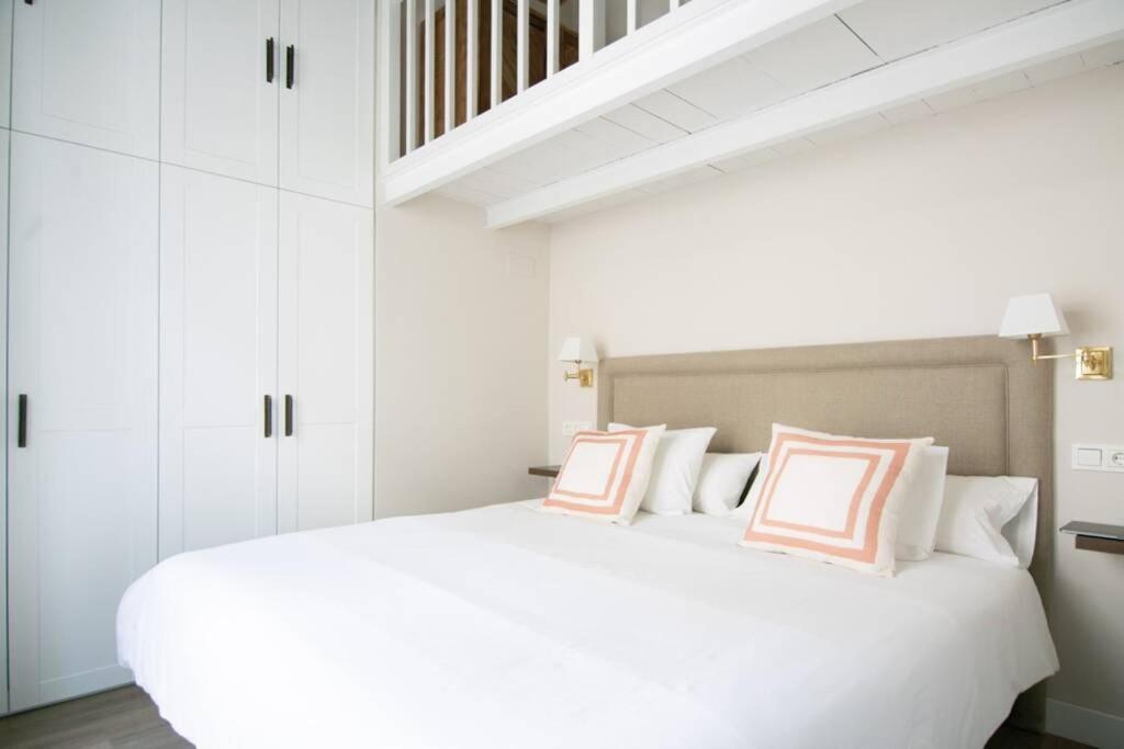 G12 Trendy And Comfy Bright Loft Meters From Bullring And Trianas Bridge, Galera Street Appartement Sevilla Buitenkant foto